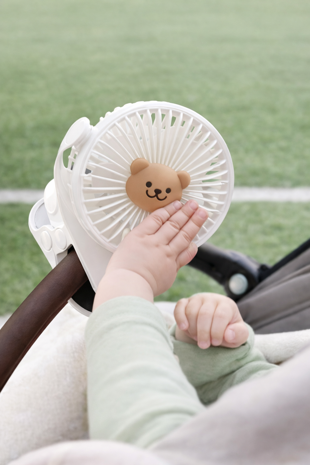Ventilatore Passeggino Silenzioso USB – Freschezza Sicura per il Tuo Bambino 🌿